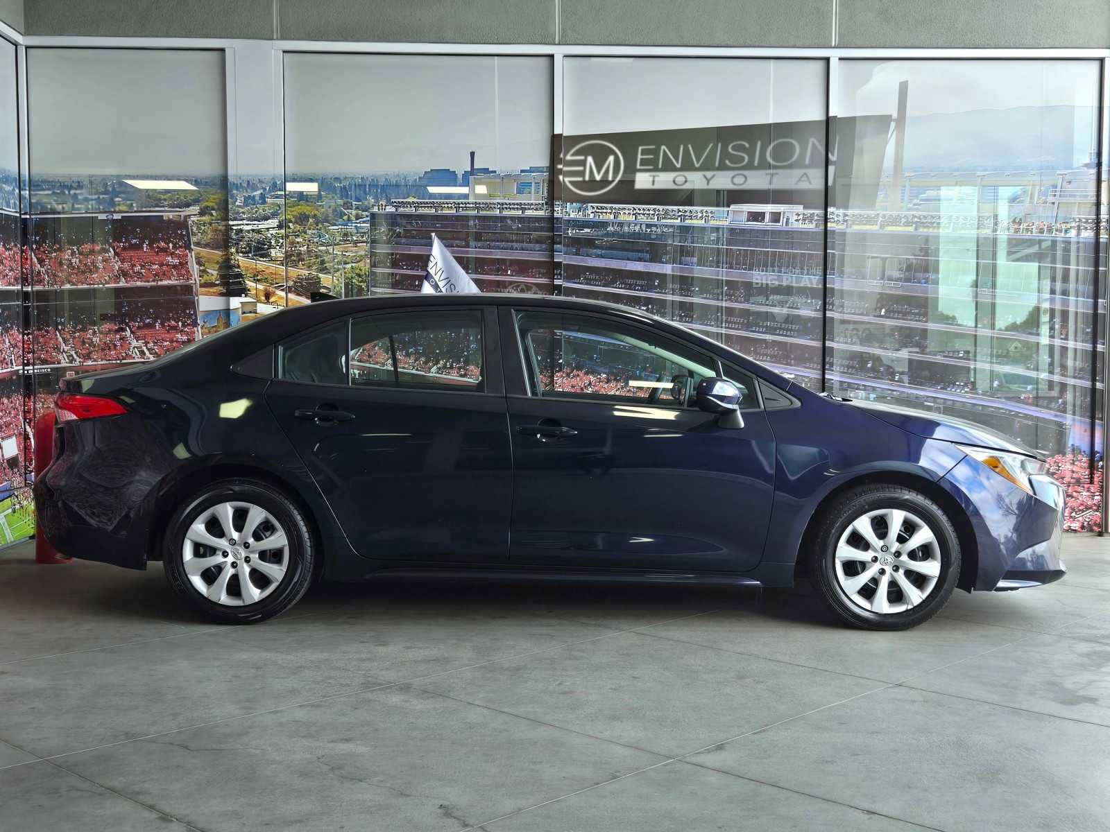 Certified 2020 Toyota Corolla LE FWD image 4