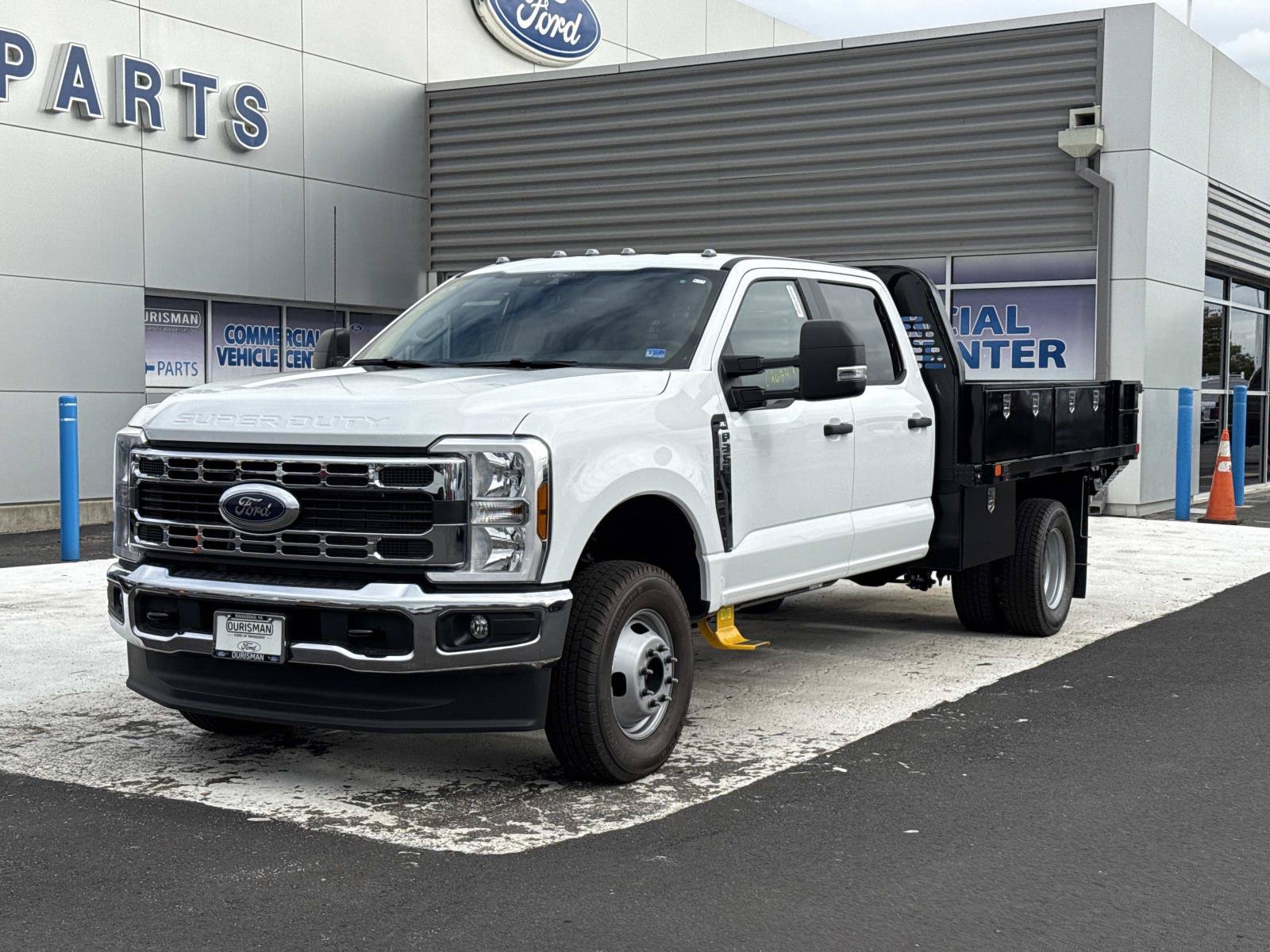 New 2026 Ford F350 XL w/ XL Chrome Package AWD/4WD image 7