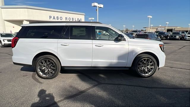 New 2026 Ford Expedition Max Platinum w/ Stealth Appearance Package AWD/4WD image 2