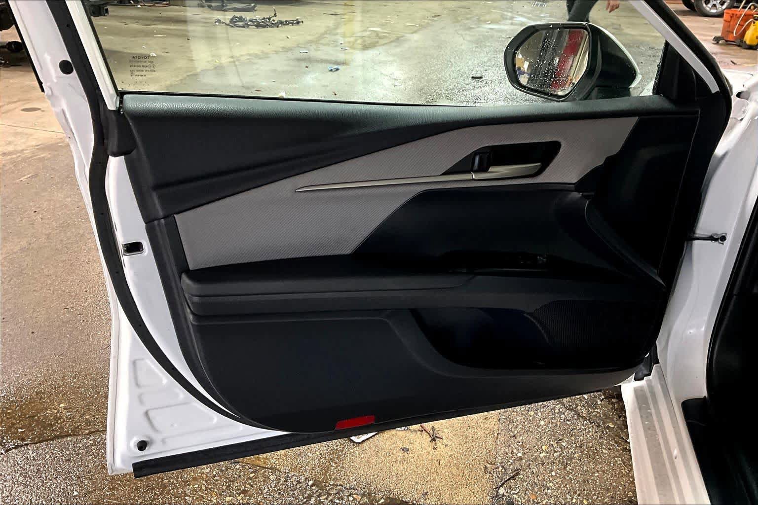 Certified 2025 Toyota Camry SE image 20