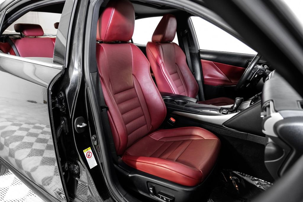 Used 2018 Lexus IS 300 F Sport w/ F Sport Package image 37