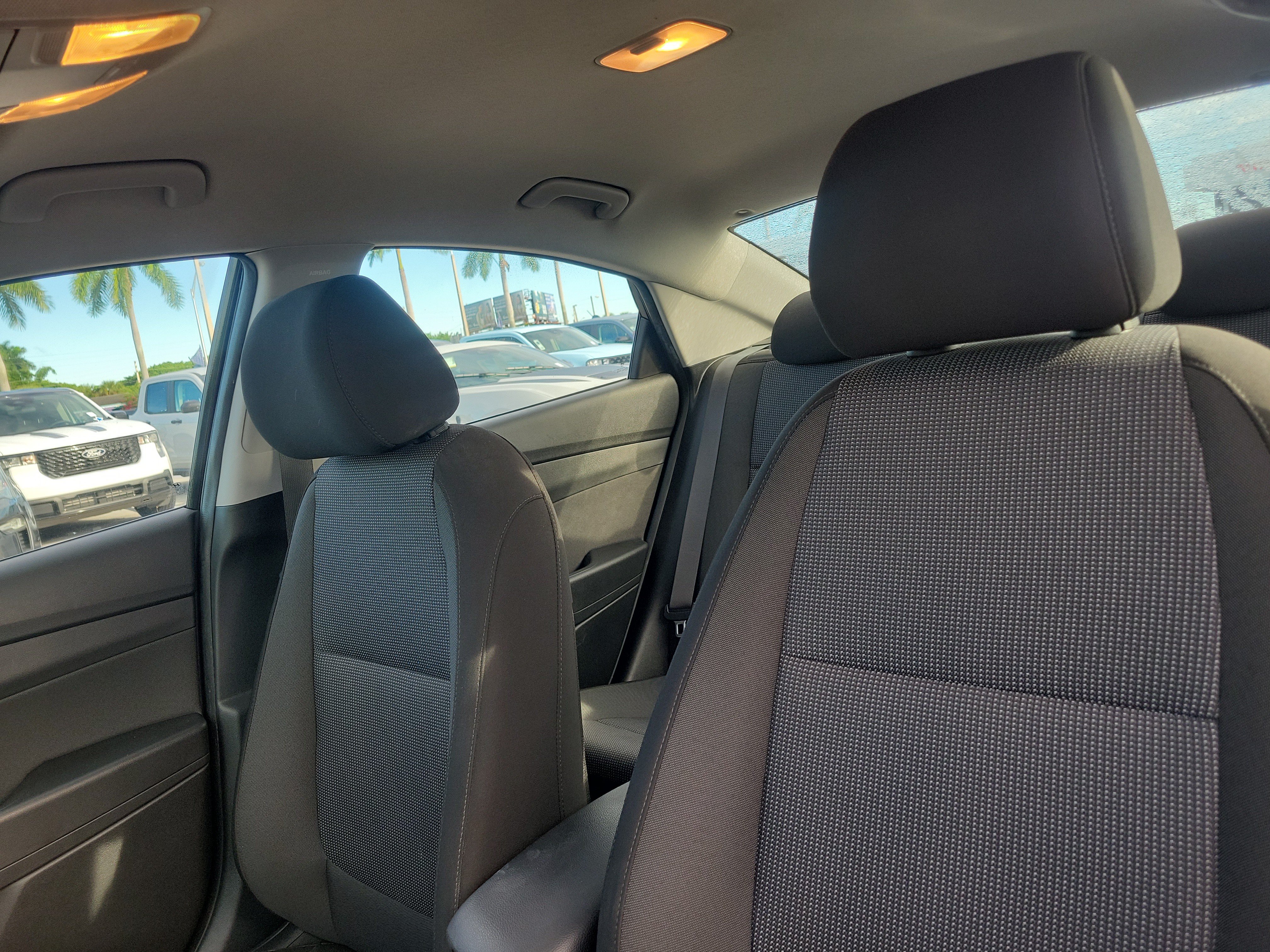 Used 2022 Hyundai Accent SEL FWD image 12