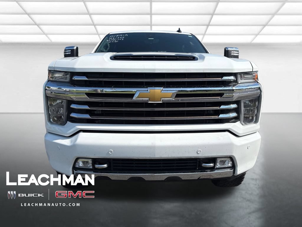 Used 2023 Chevrolet Silverado 2500 High Country w/ Technology Package AWD/4WD image 10