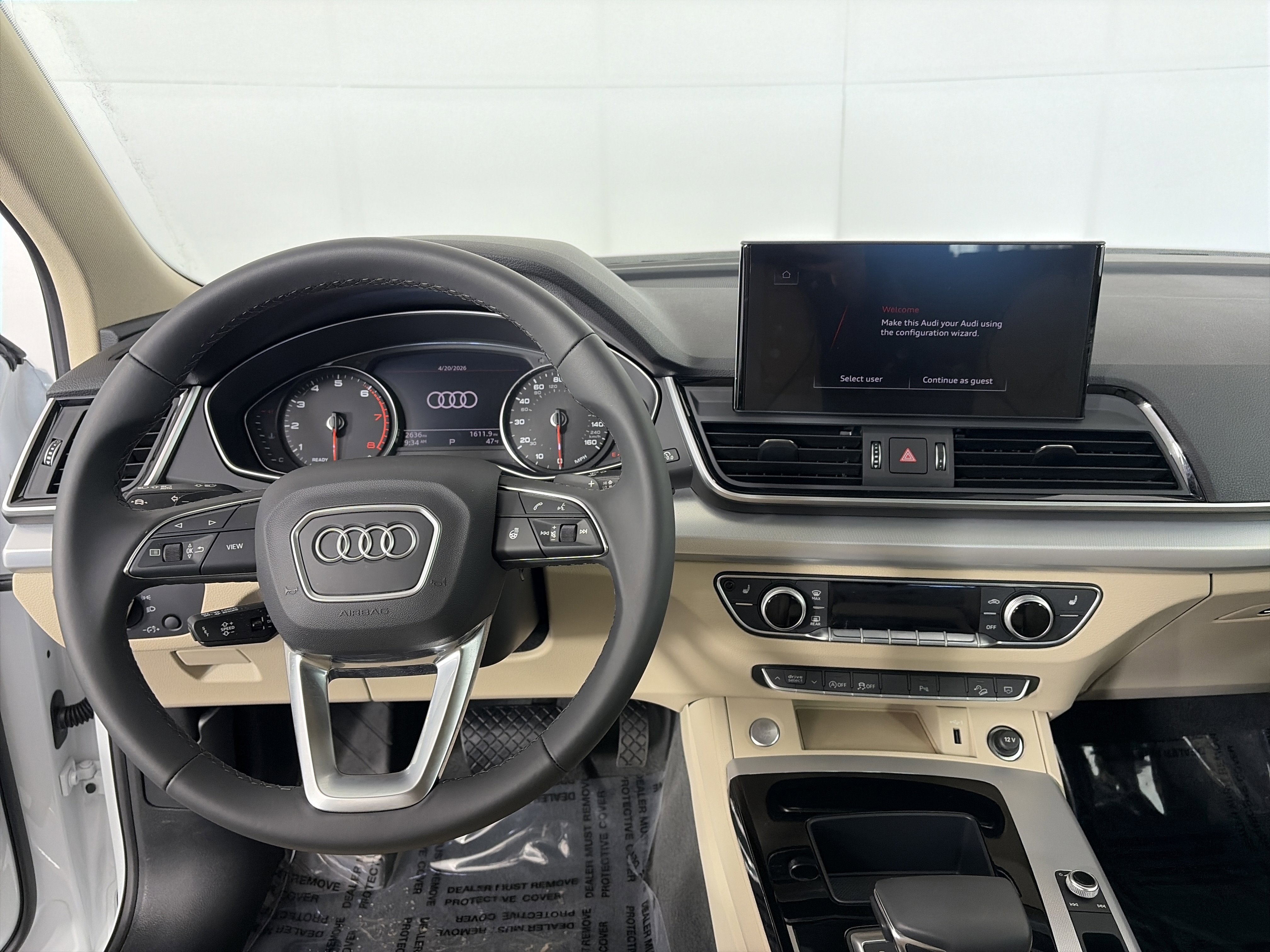 Certified 2024 Audi Q5 2.0T Premium w/ Convenience Package AWD/4WD image 3