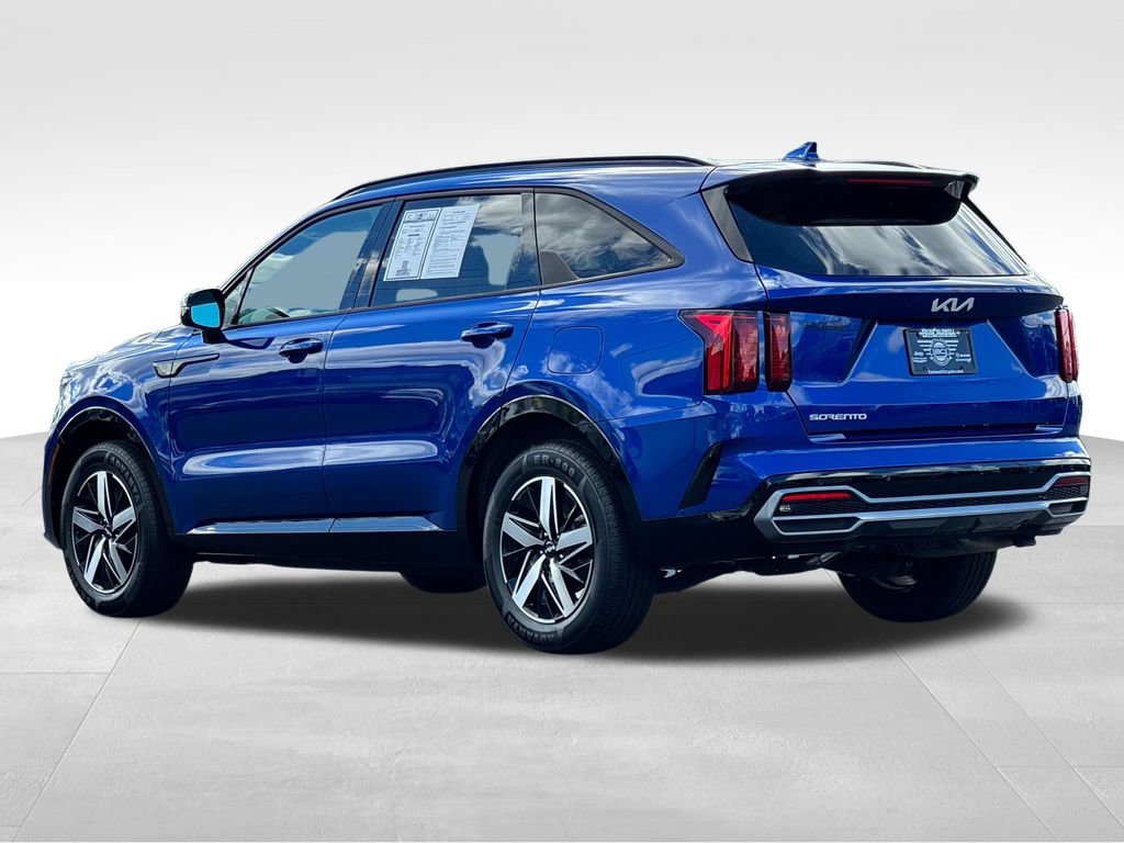 Used 2023 Kia Sorento EX w/ Panoramic Sunroof Package FWD image 5