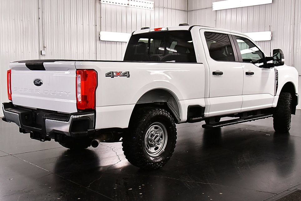 Used 2023 Ford F250 XL w/ XL Driver Assist Package AWD/4WD image 7