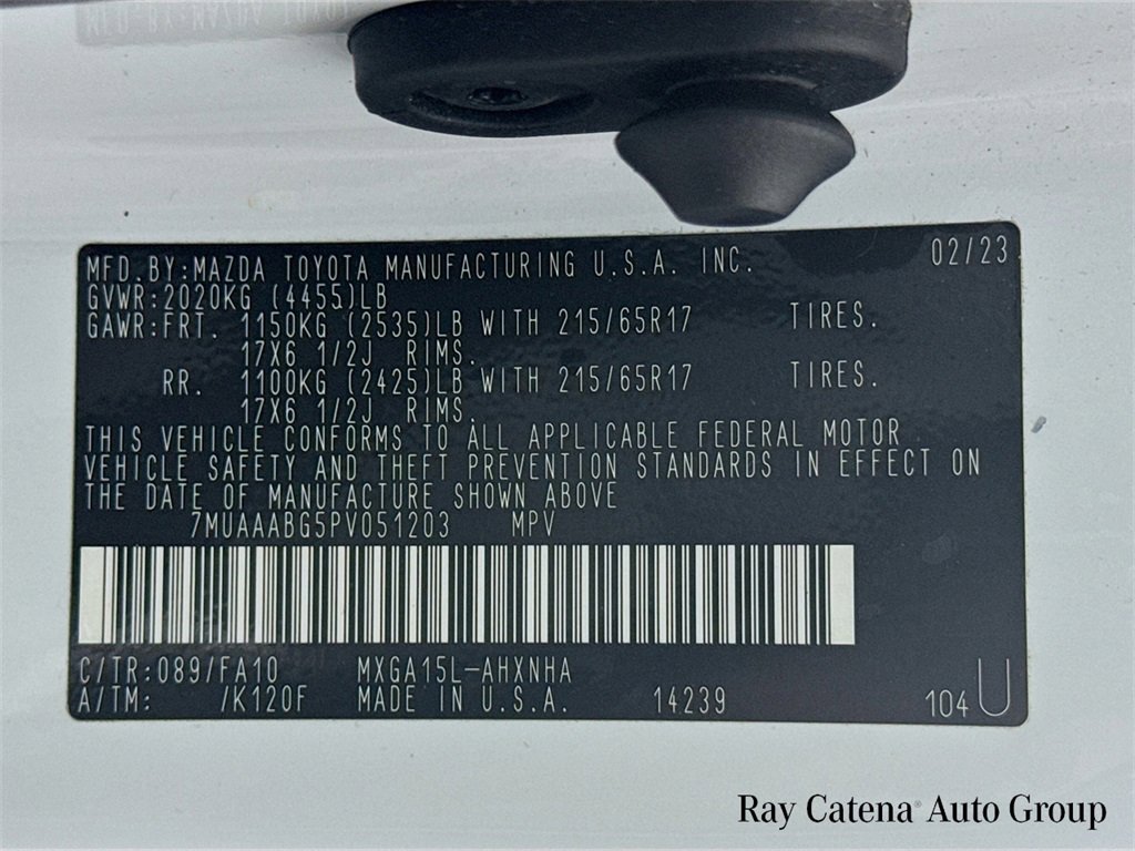 Used 2023 Toyota Corolla Cross L image 32