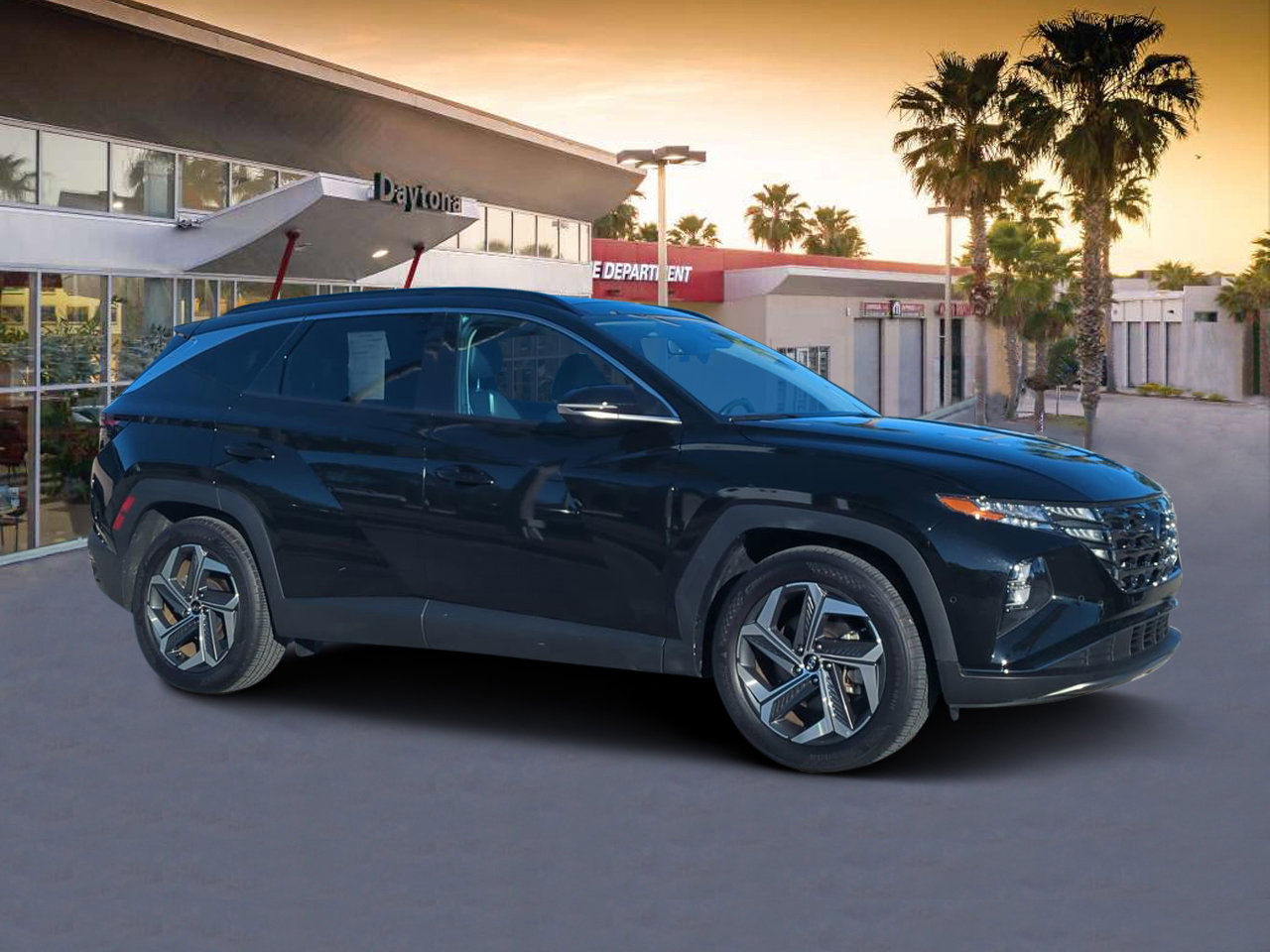Used 2024 Hyundai Tucson Limited image 1