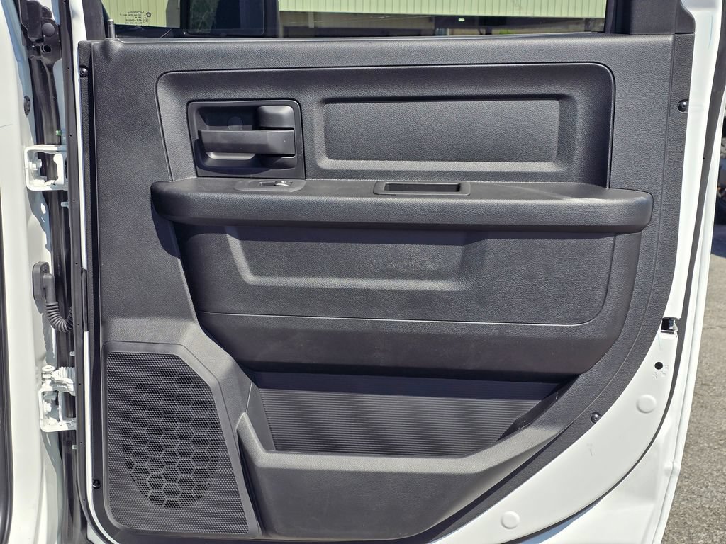 New 2026 RAM 3500 Tradesman AWD/4WD image 37
