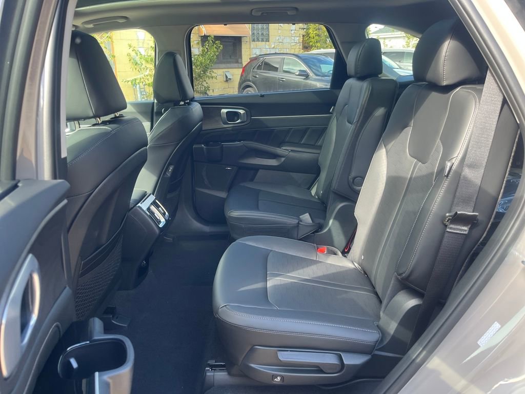 New 2026 Kia Sorento SX image 15