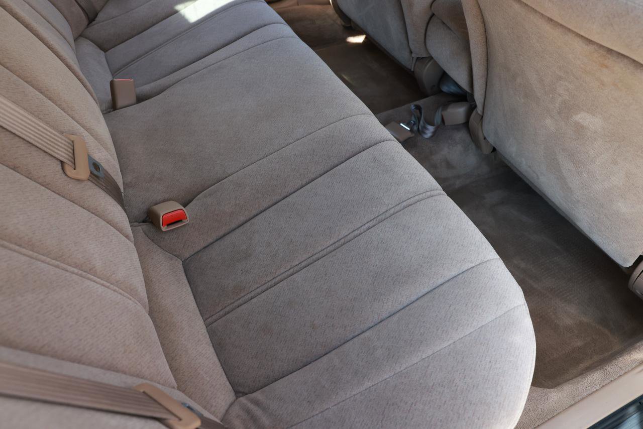 Used 1996 Toyota Avalon XL FWD image 12