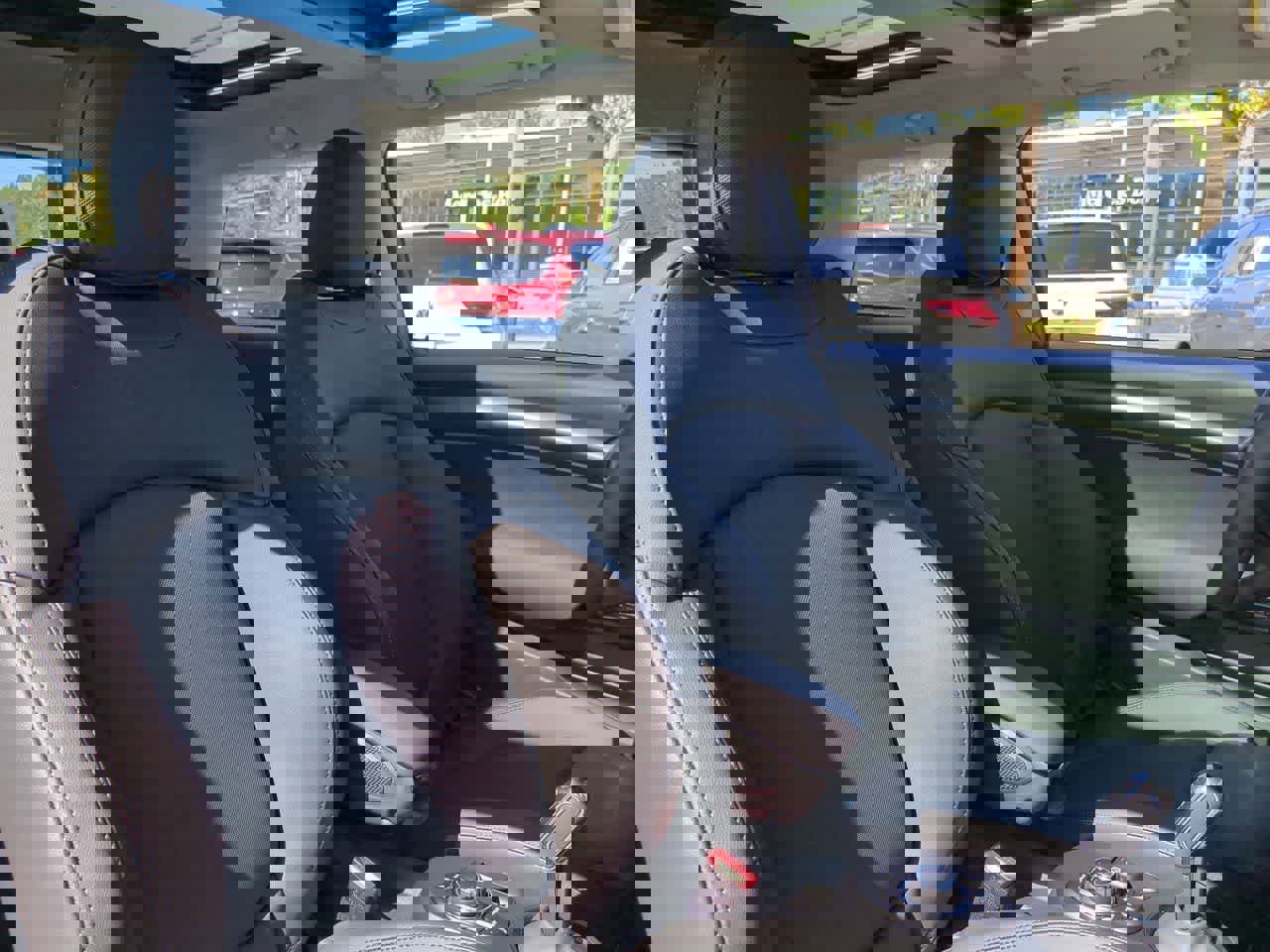 Certified 2024 MINI Cooper SE image 20