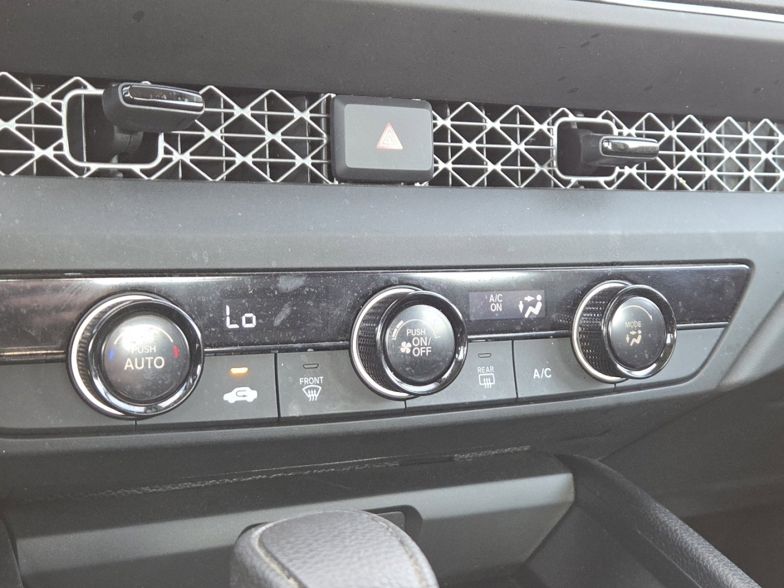 Used 2024 Honda Accord LX image 30