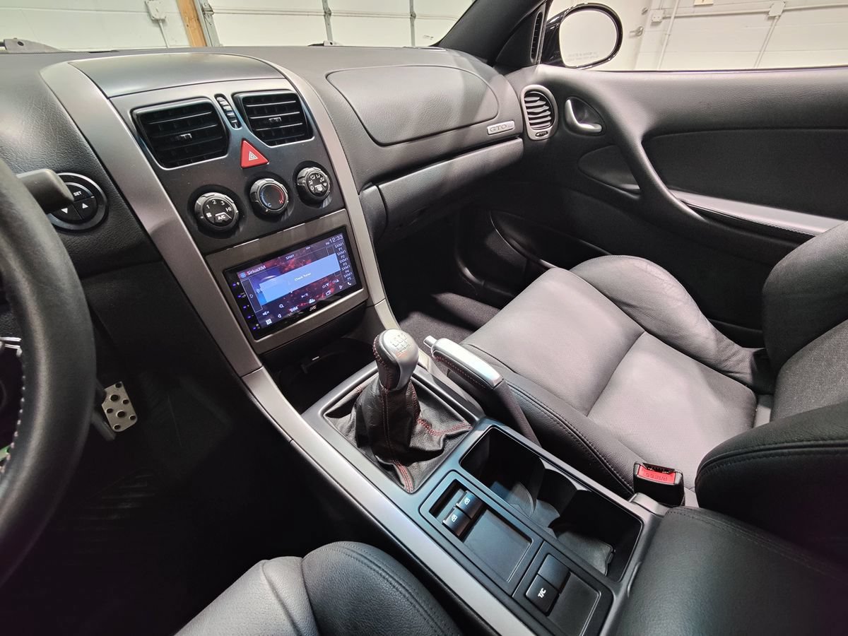 Used 2004 Pontiac GTO RWD image 24