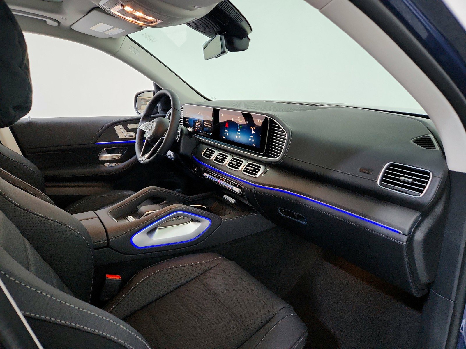 New 2026 Mercedes-Benz GLS 450 4MATIC image 10