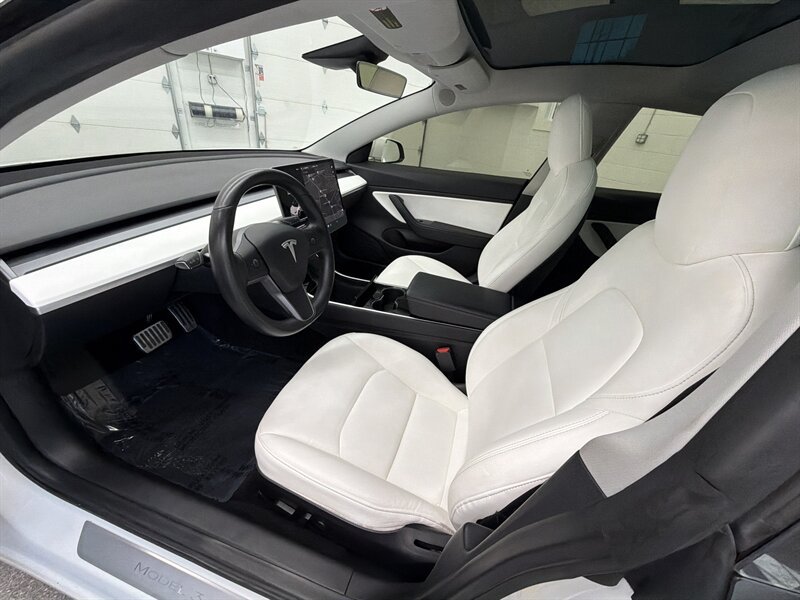 Used 2019 Tesla Model 3 Long Range AWD/4WD image 9