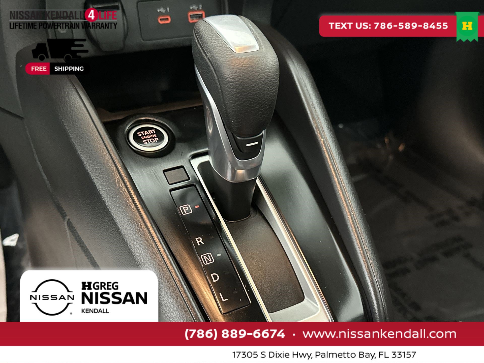 Certified 2025 Nissan Versa SR w/ Trunk Package image 24