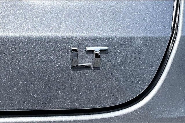 Used 2025 Chevrolet Trax LT FWD image 23