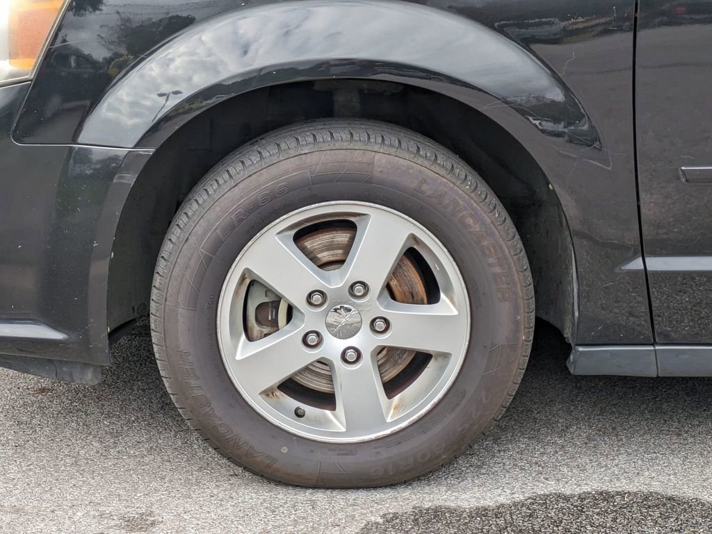 Used 2011 Dodge Grand Caravan Mainstreet w/ PWR Convenience Group image 11