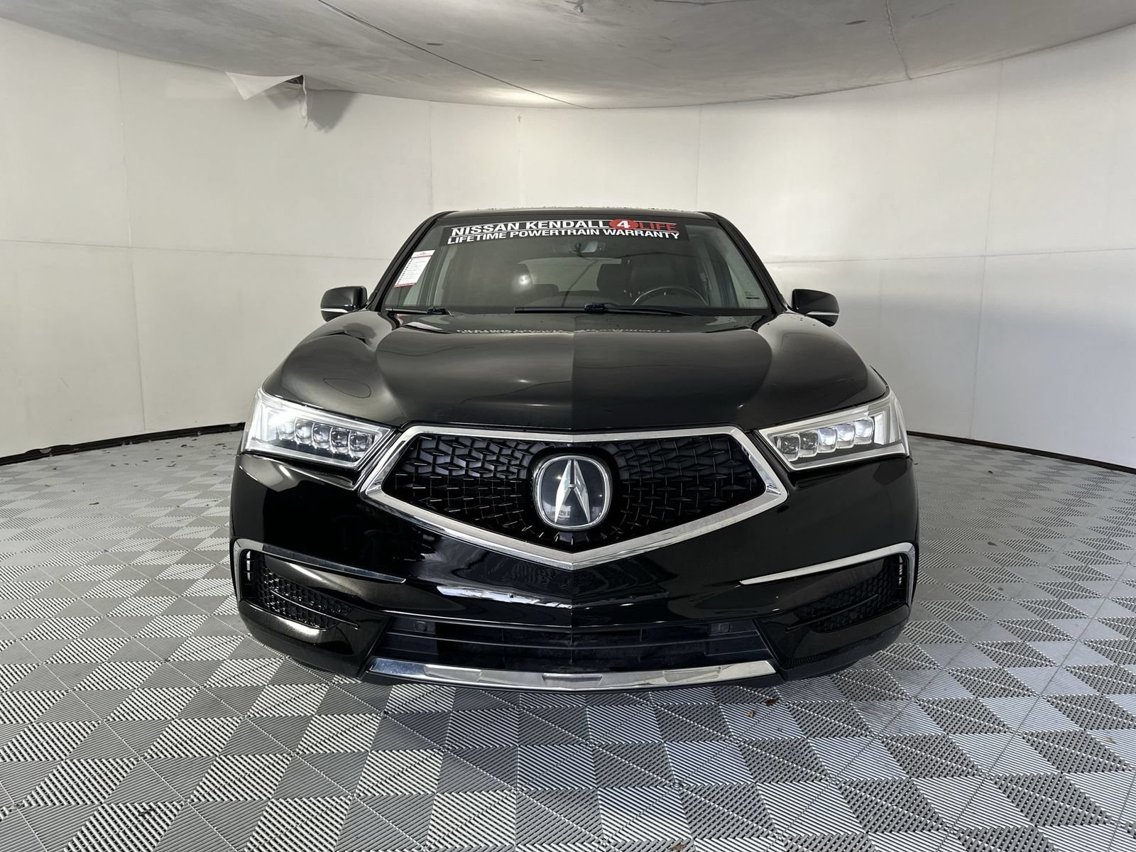 Used 2019 Acura MDX SH-AWD image 3