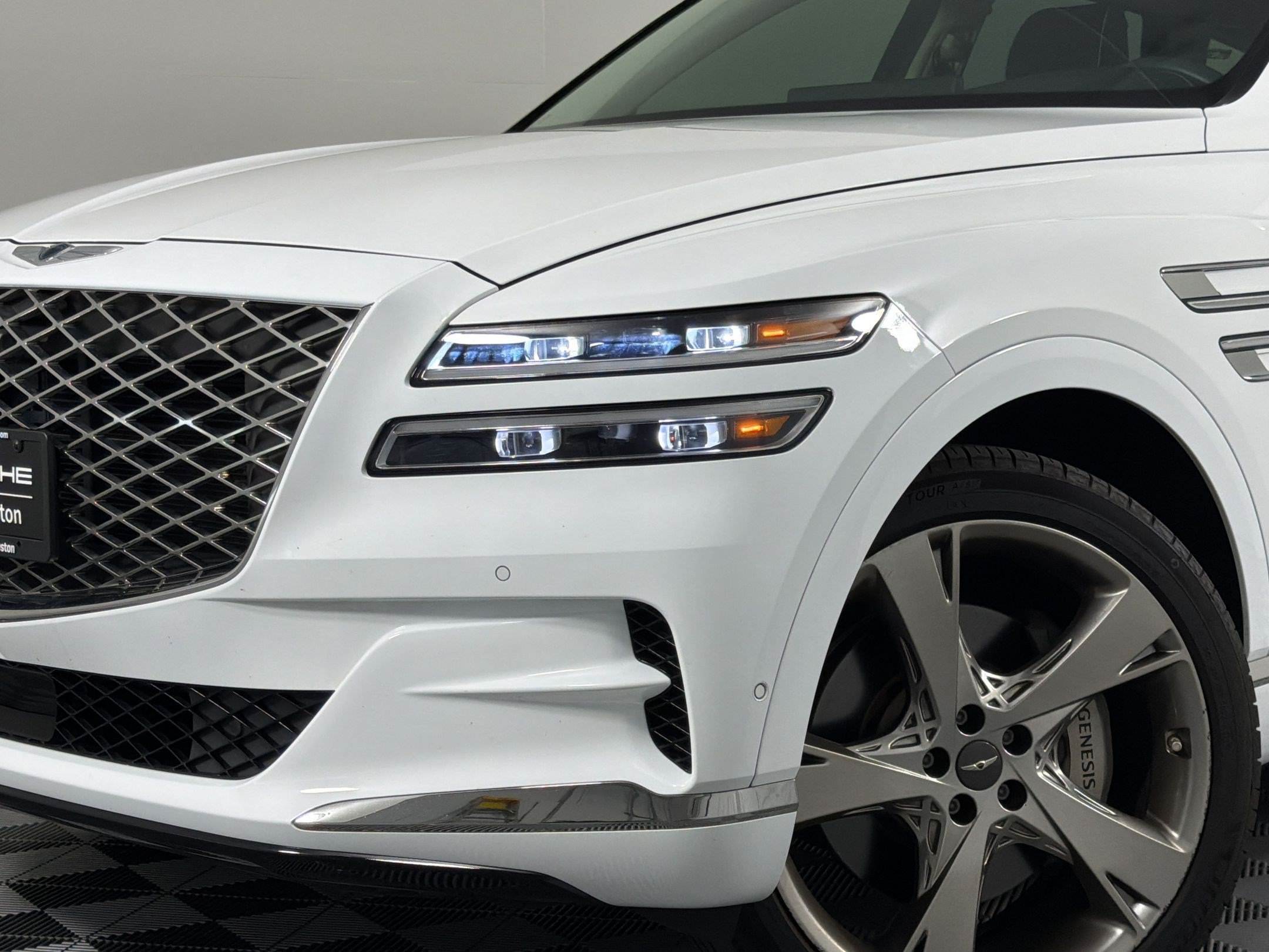 Used 2024 Genesis GV80 3.5T w/ Prestige Package AWD/4WD image 12
