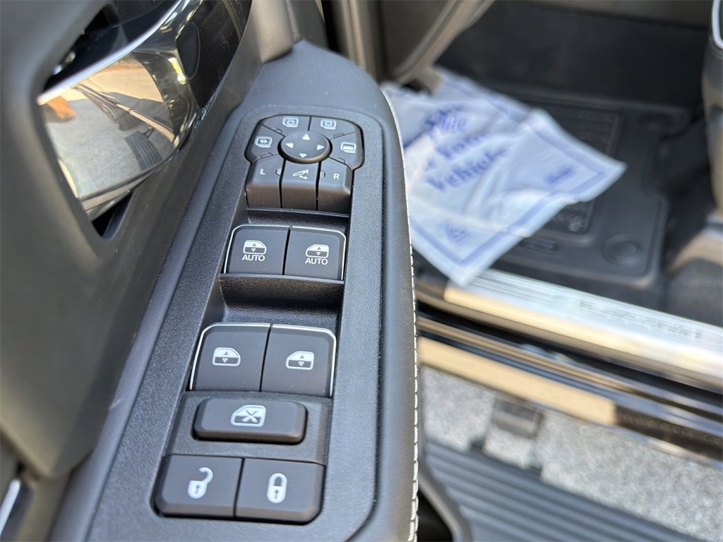 New 2026 RAM 2500 Limited image 13