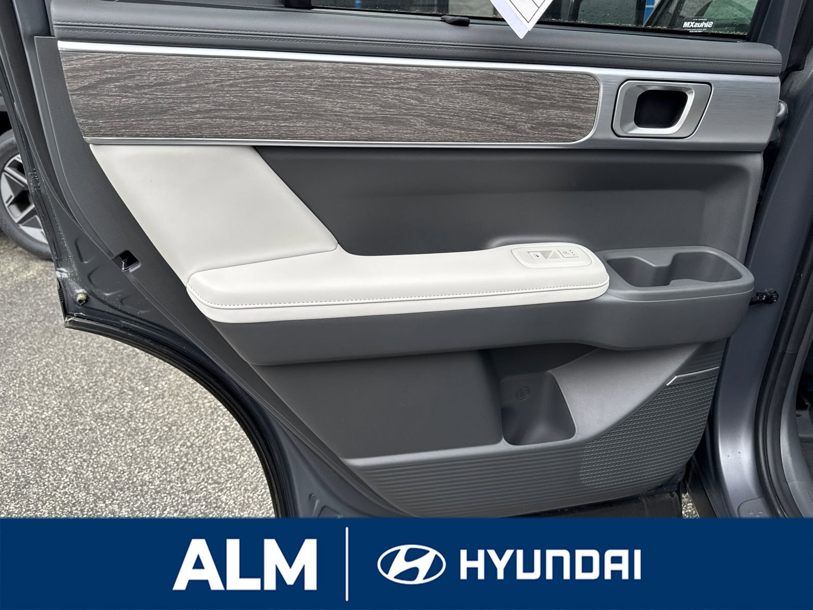 New 2025 Hyundai Santa Fe Limited image 12