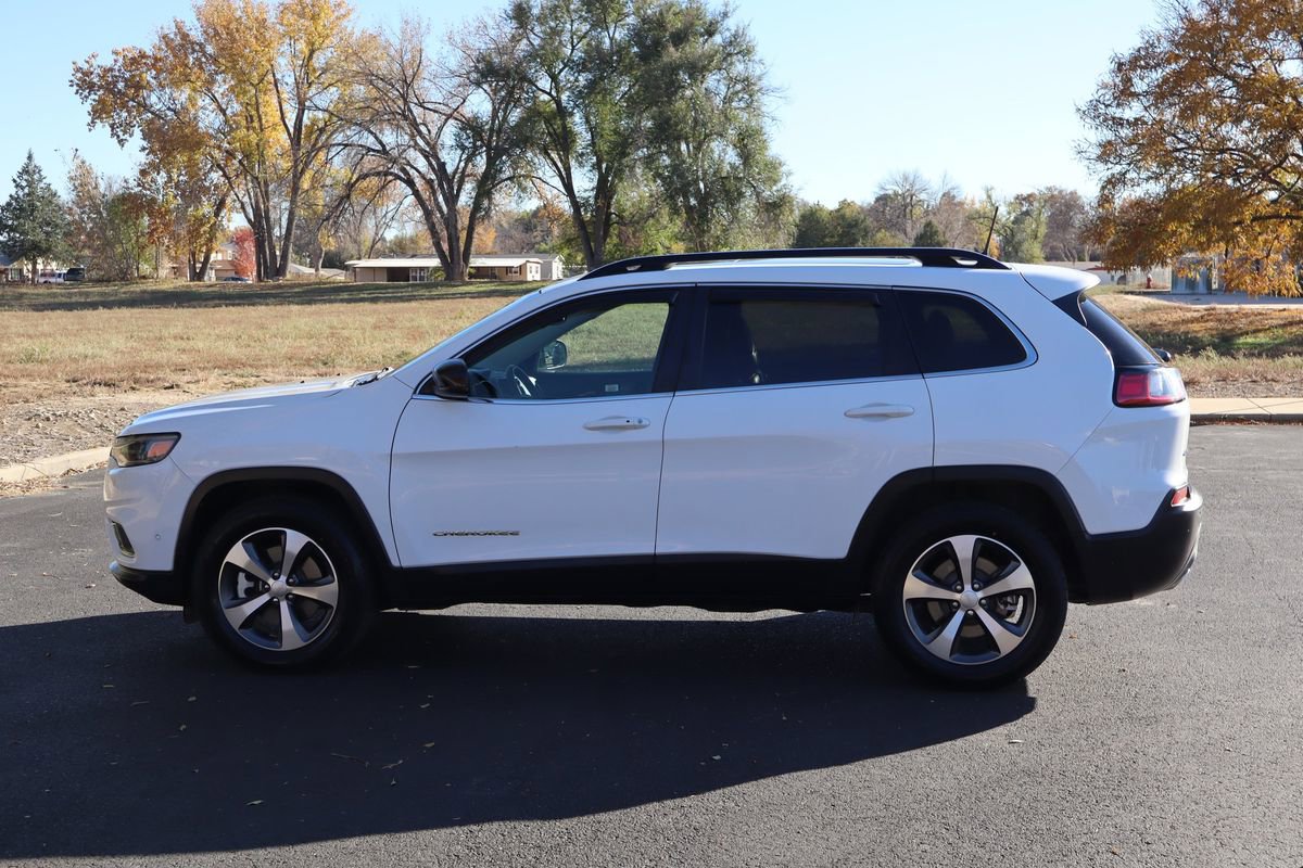 Used 2022 Jeep Cherokee Limited image 9