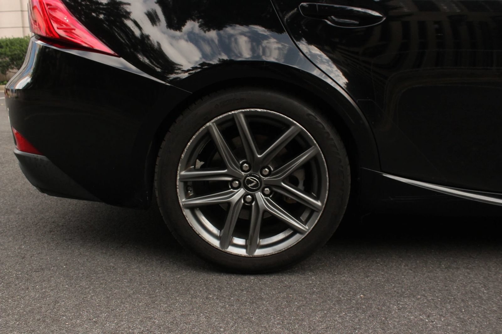 Used 2017 Lexus IS 200t F Sport w/ F Sport Package RWD image 5