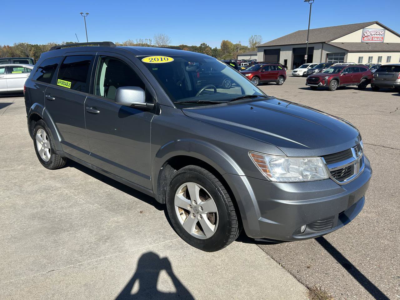 Used 2010 Dodge Journey SXT FWD image 3