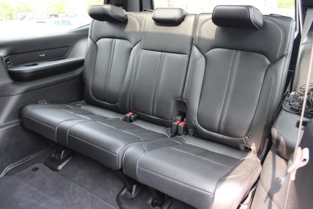 Used 2025 Jeep Wagoneer Series II w/ Premium Group I AWD/4WD image 43