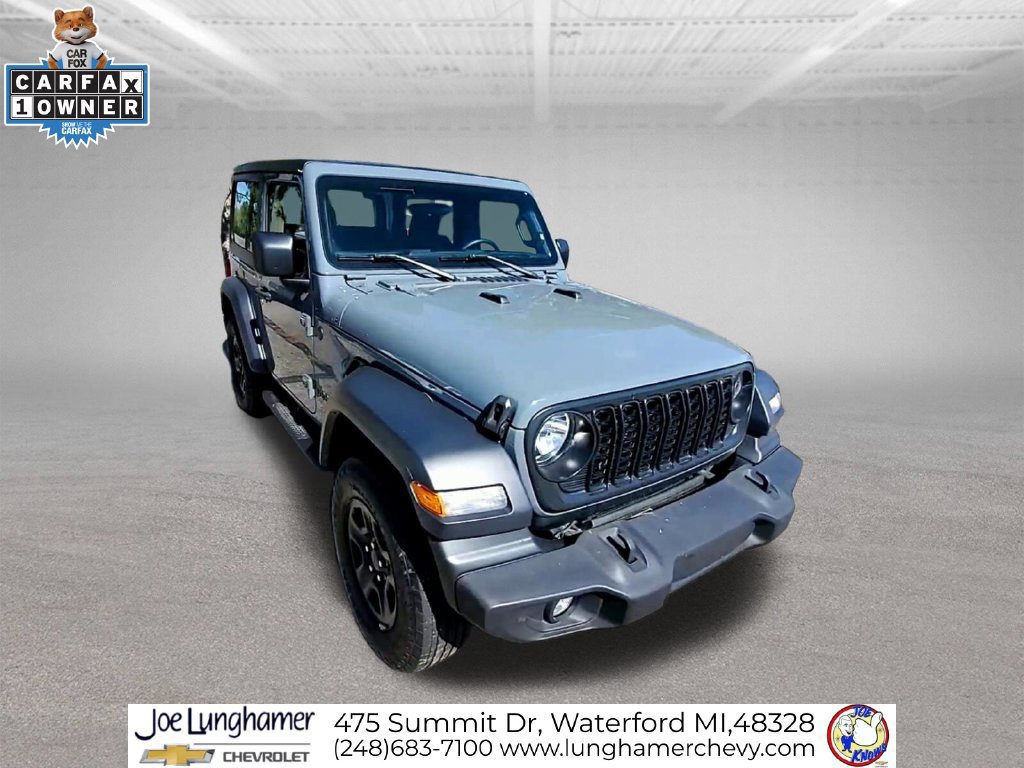 Used 2024 Jeep Wrangler Sport AWD/4WD image 2