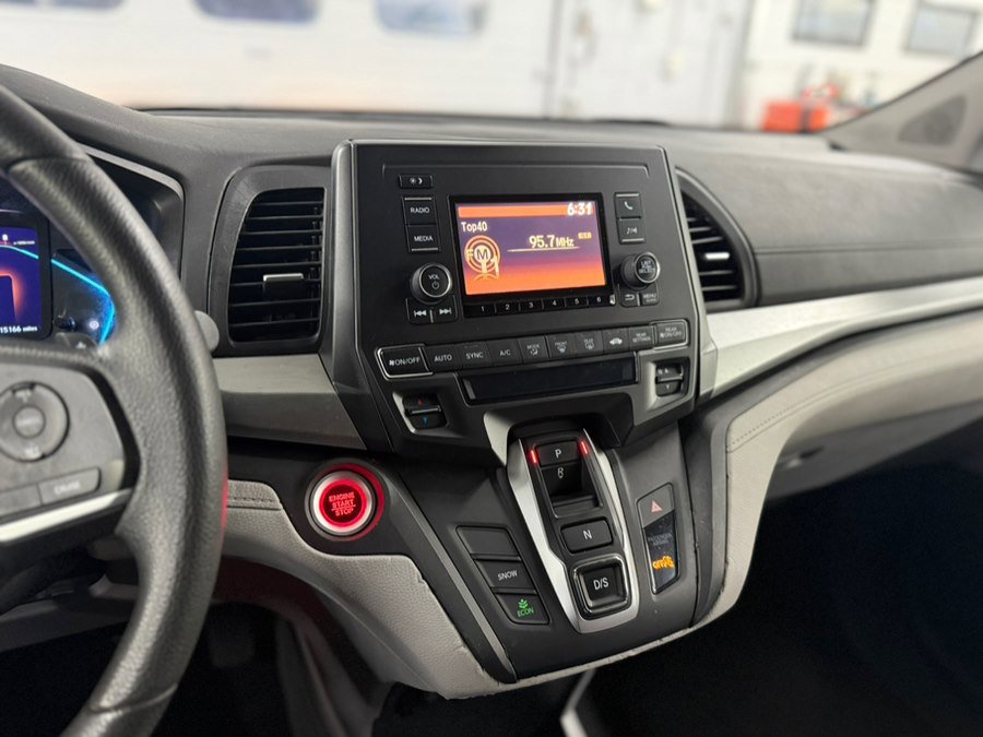Used 2019 Honda Odyssey LX image 16