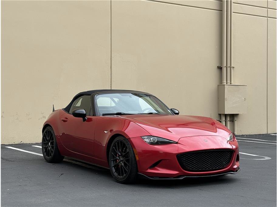 Used 2016 MAZDA MX-5 Miata Club w/ Brembo/BBS Package RWD image 21