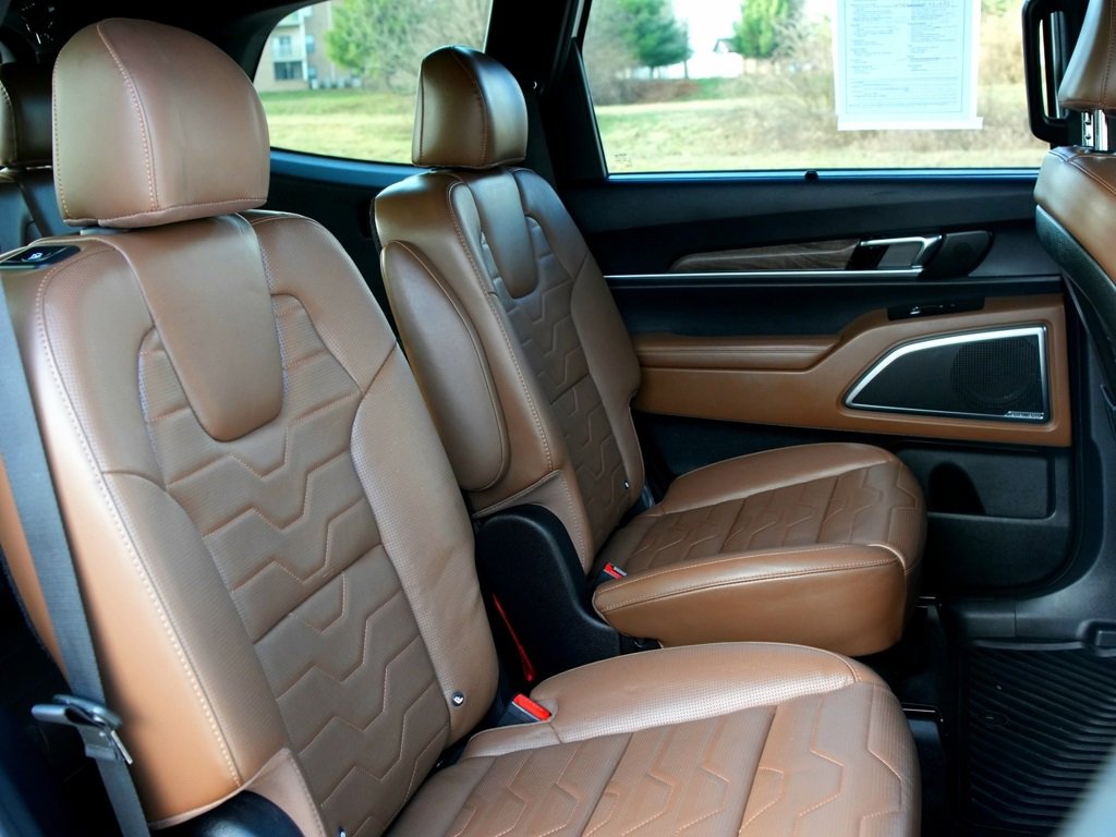 Used 2020 Kia Telluride SX w/ SX Prestige Package image 28