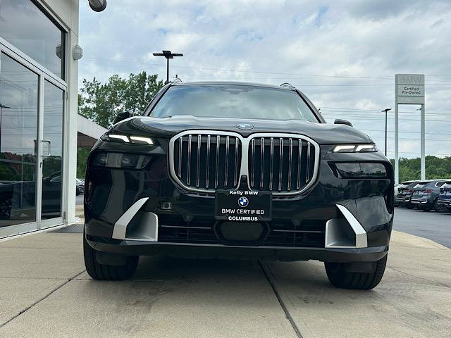 Certified 2023 BMW X7 xDrive40i w/ Premium Package AWD/4WD image 2