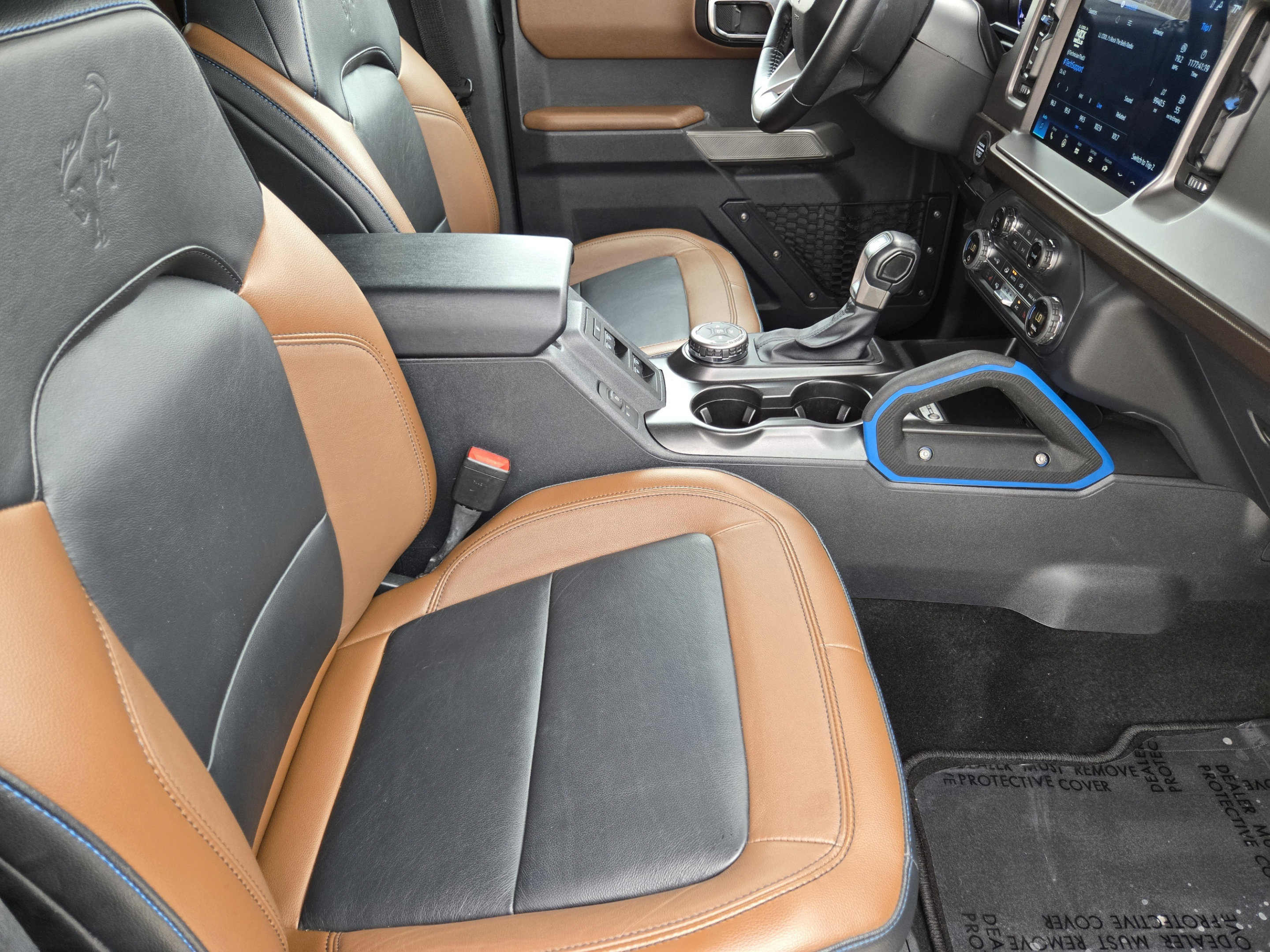 Used 2021 Ford Bronco Outer Banks AWD/4WD image 10