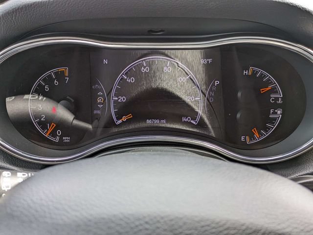 Used 2021 Jeep Grand Cherokee Limited AWD/4WD image 32