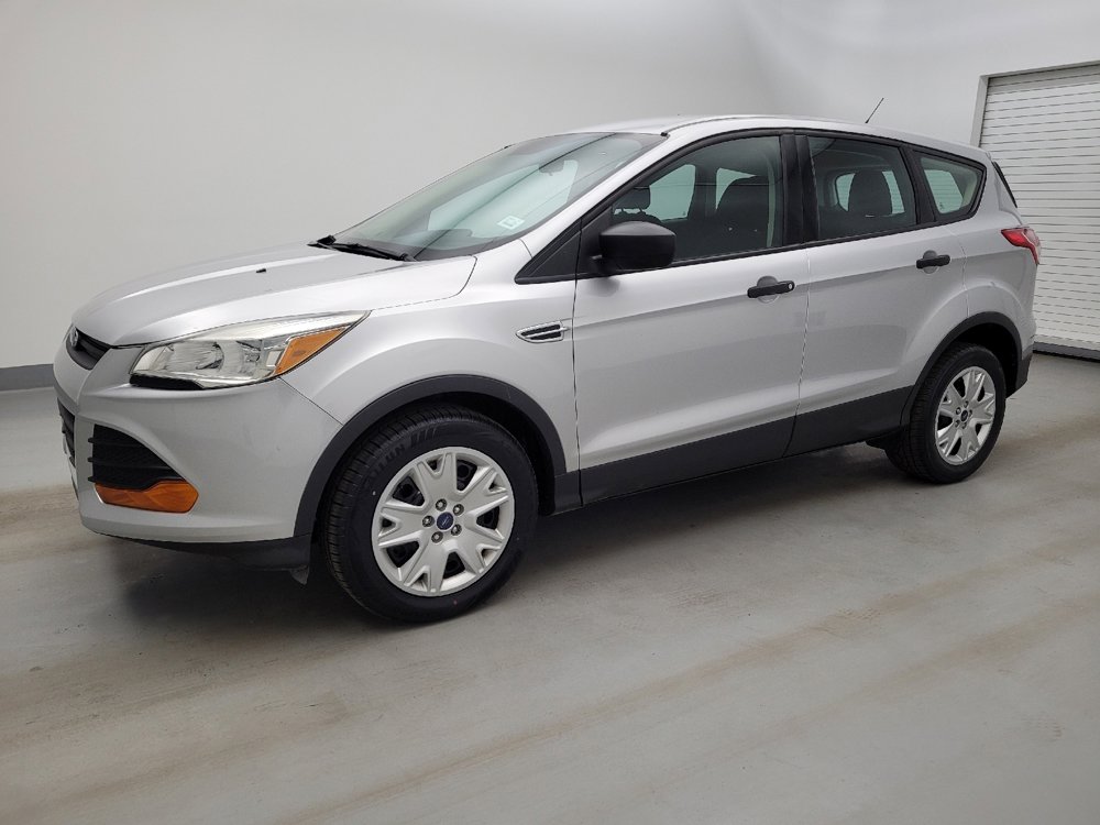 Used 2016 Ford Escape S FWD image 2