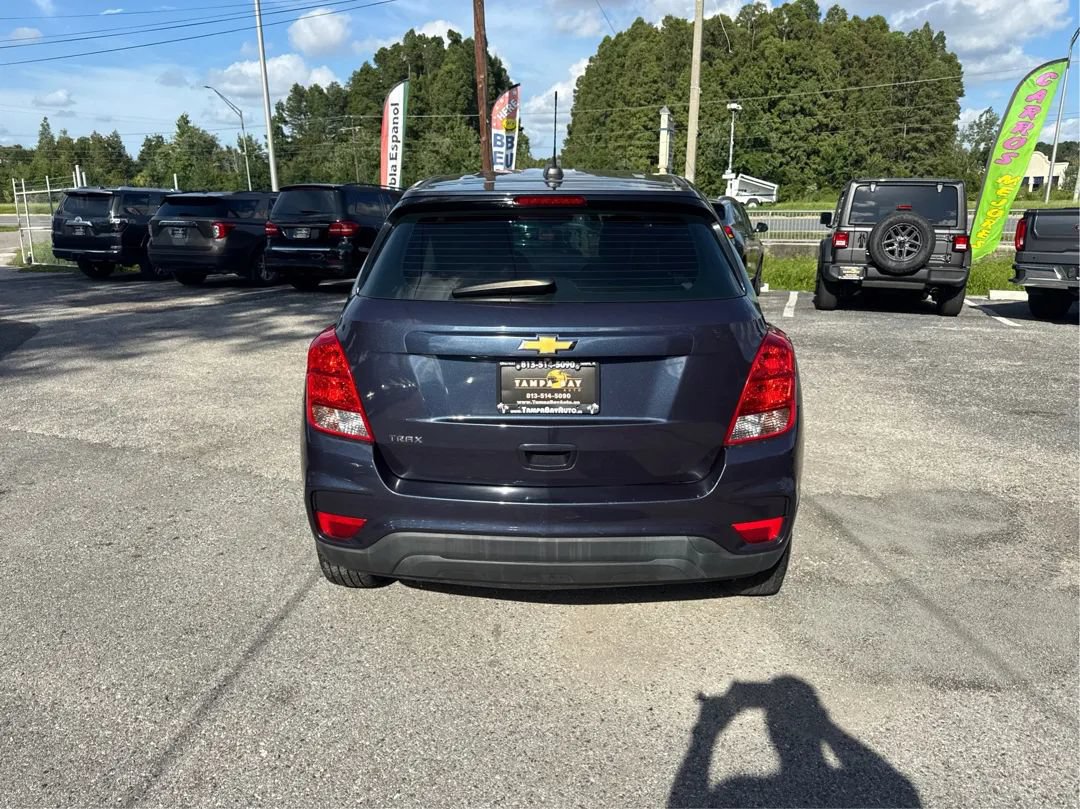 Used 2018 Chevrolet Trax LS FWD image 6
