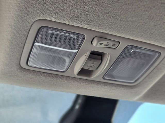 New 2026 Hyundai Venue SEL FWD image 30