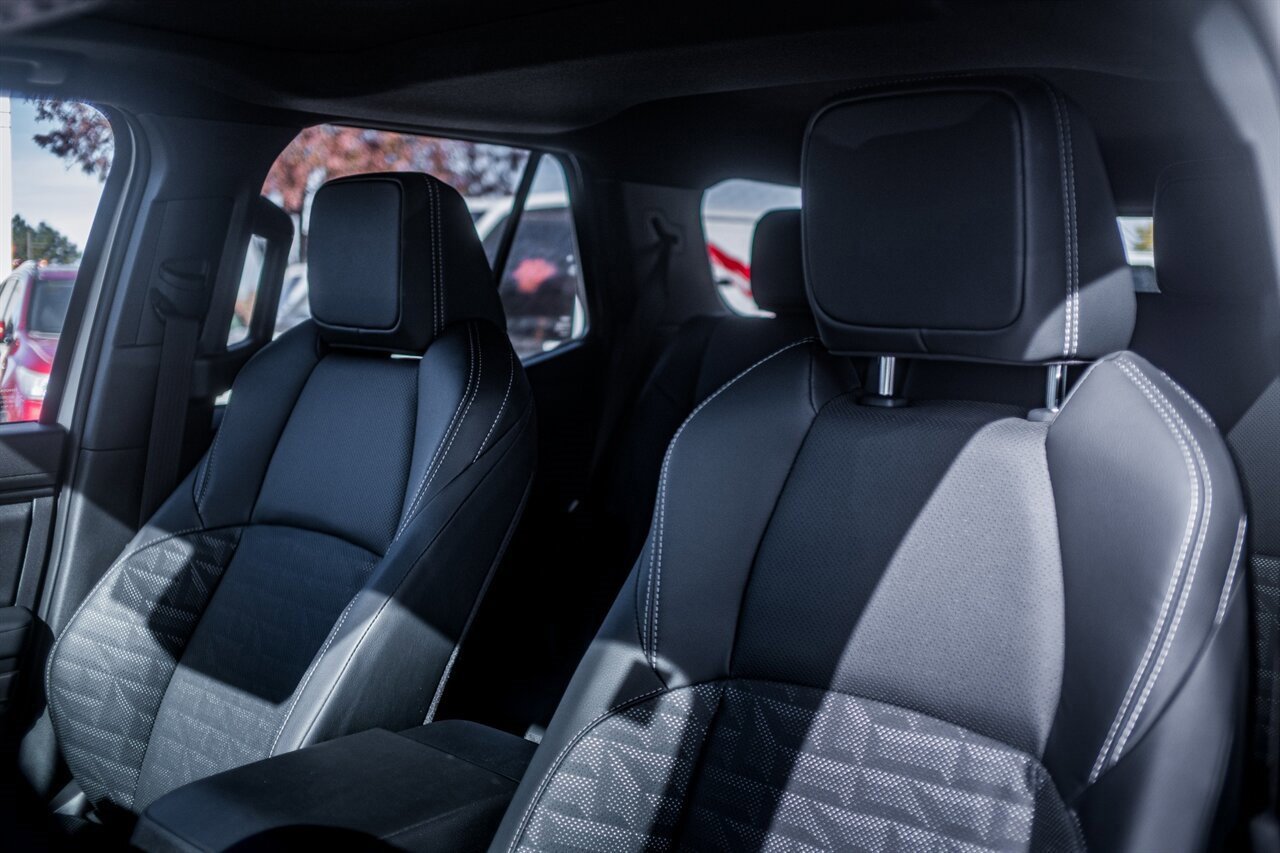 Used 2025 Toyota 4Runner TRD Off-Road Premium image 15