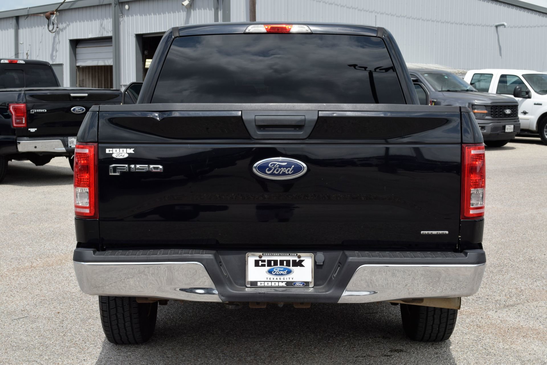 Used 2016 Ford F150 XLT image 5