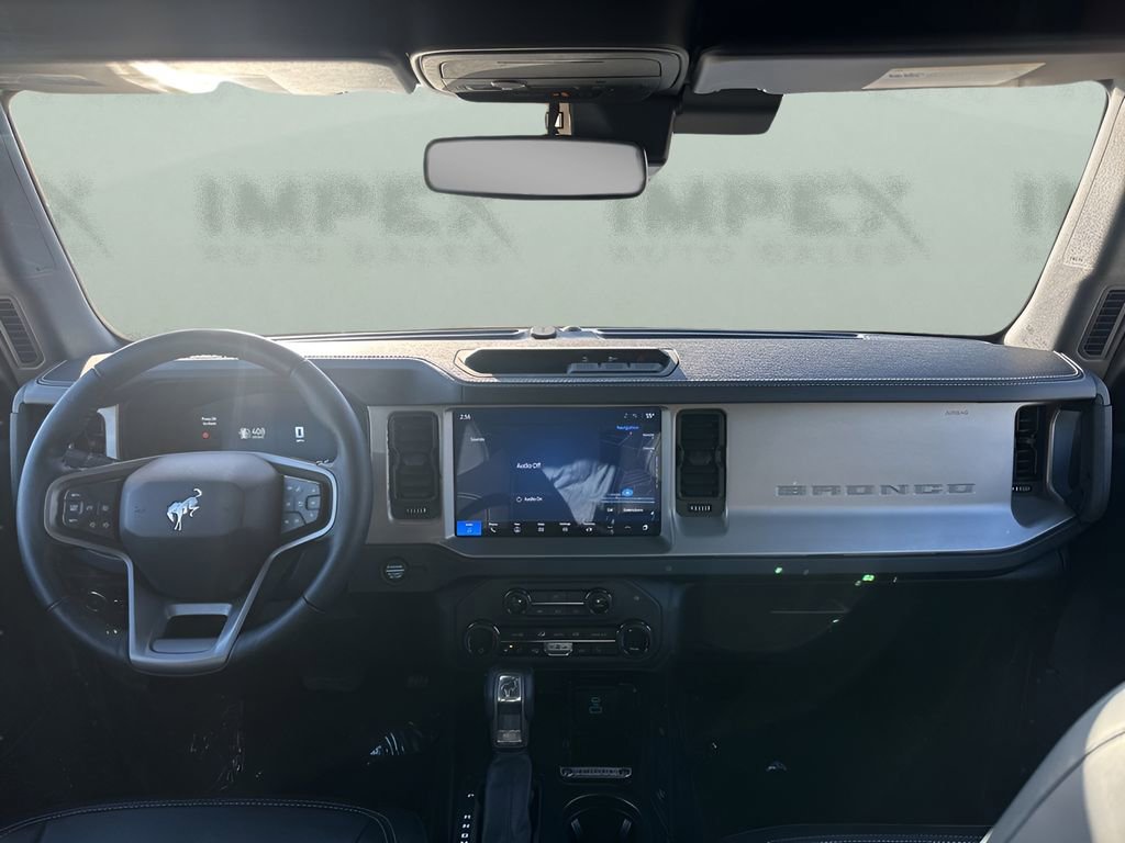 Used 2025 Ford Bronco Outer Banks image 20