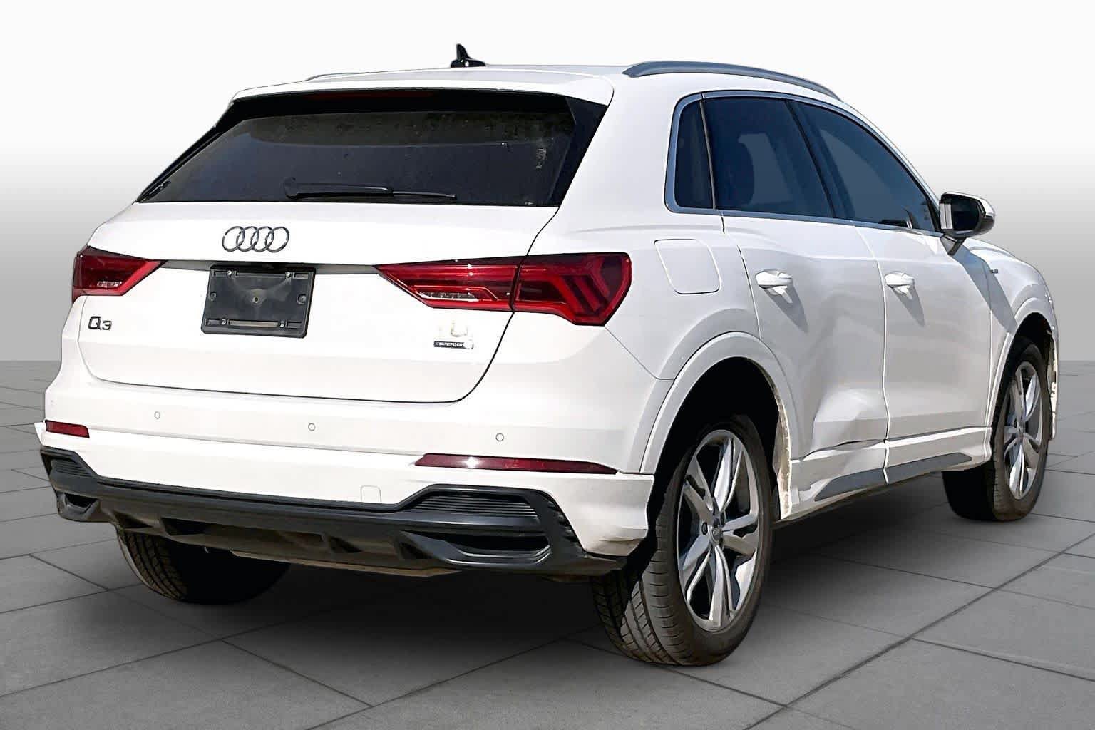 Used 2020 Audi Q3 2.0T Premium w/ Convenience Package AWD/4WD image 12