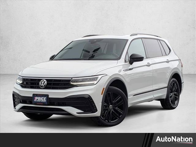 Used 2022 Volkswagen Tiguan SE R-Line image 1