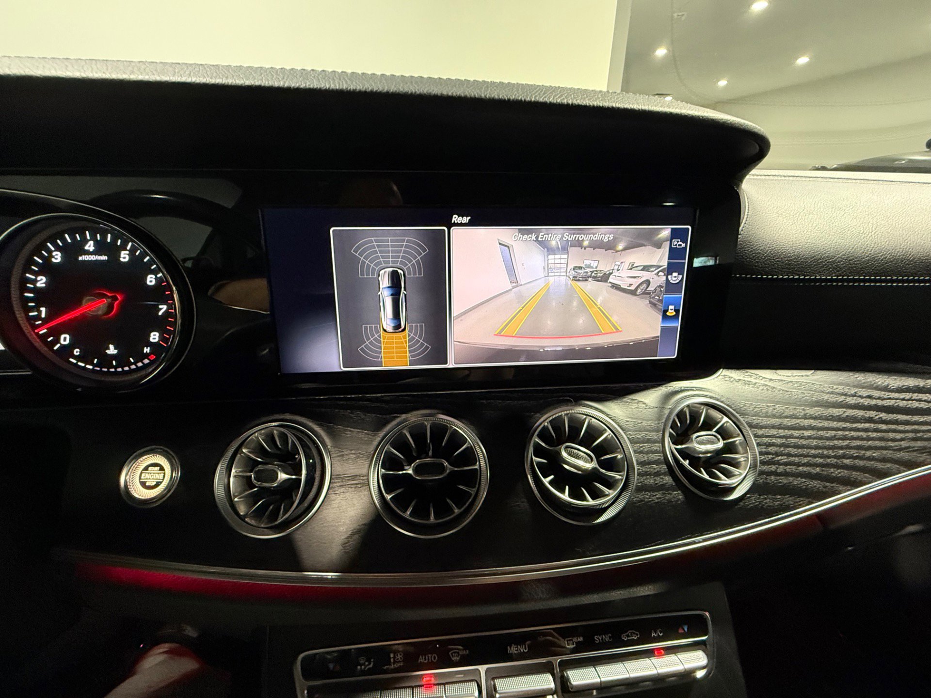 Used 2018 Mercedes-Benz E 400 4MATIC Coupe image 38