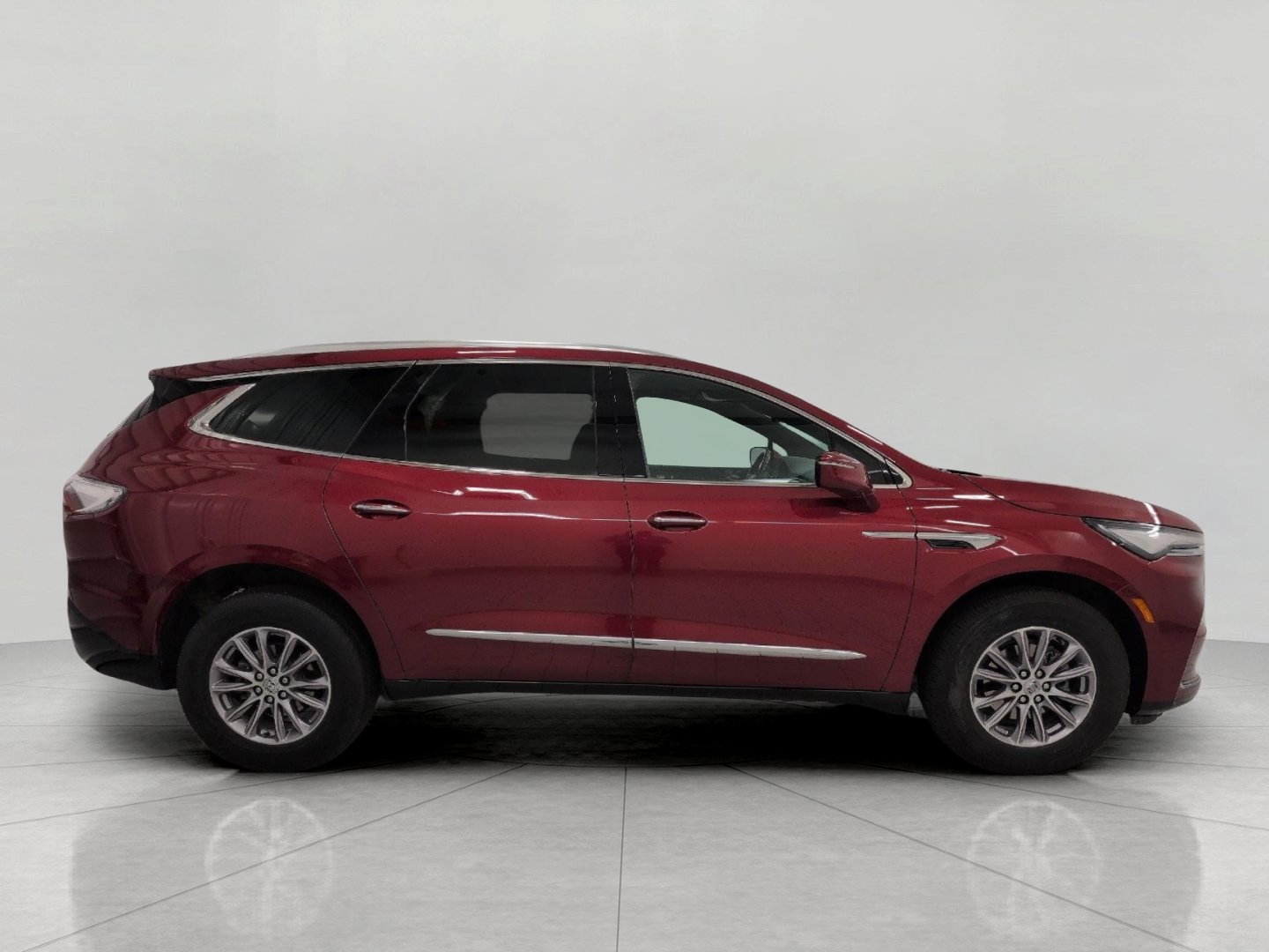 Used 2023 Buick Enclave Essence w/ LPO, Floor Liner Package AWD/4WD image 12