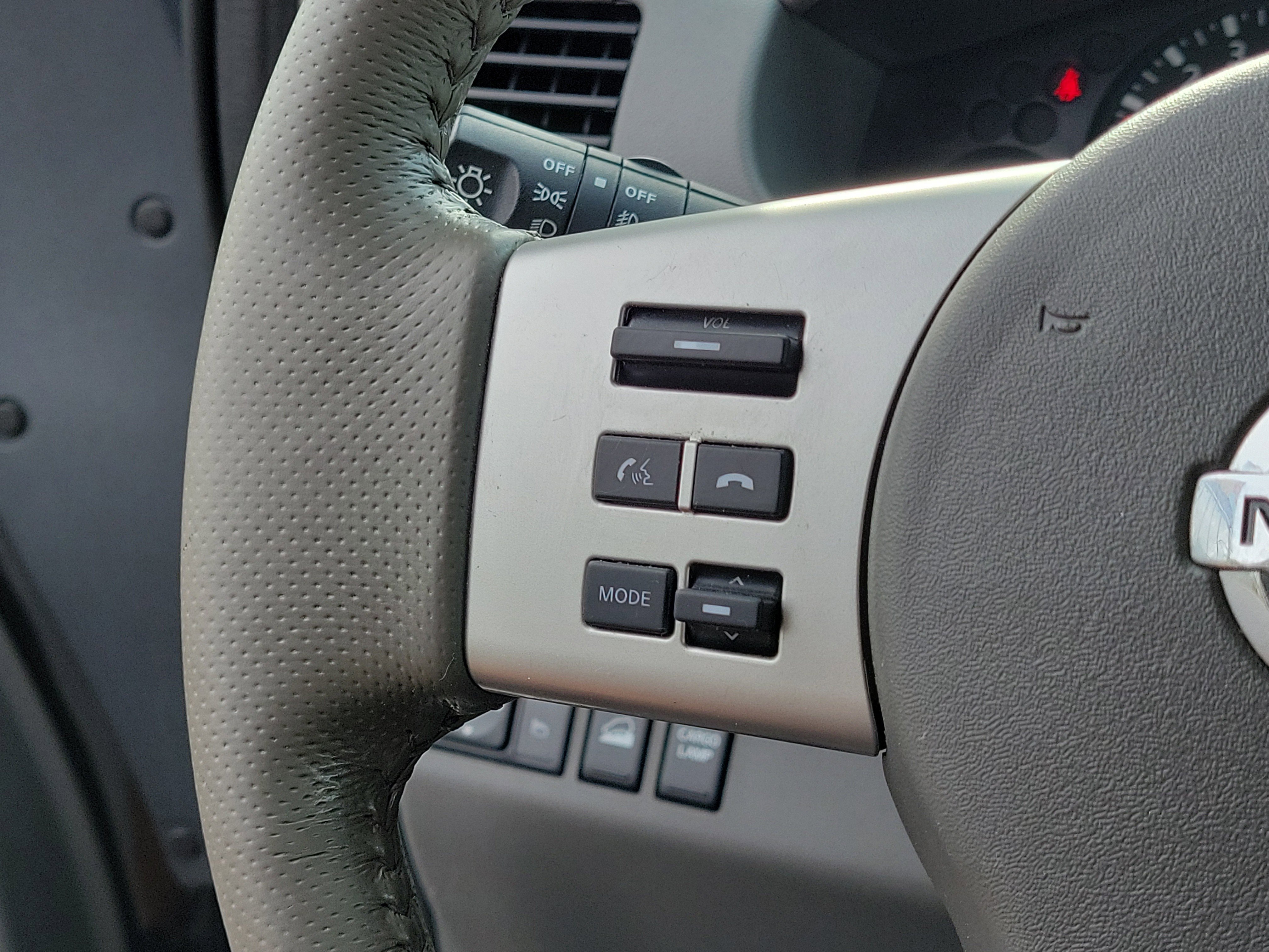 Used 2019 Nissan Frontier SV w/ Value Truck Package AWD/4WD image 27