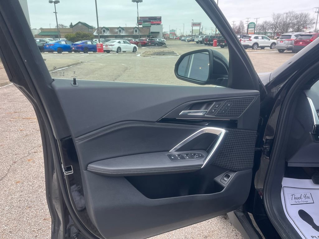 Used 2023 BMW X1 xDrive28i image 12